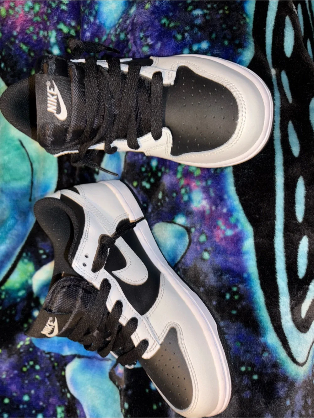 Nike Kids Black and White Low-Top Sneakers with Swoosh
